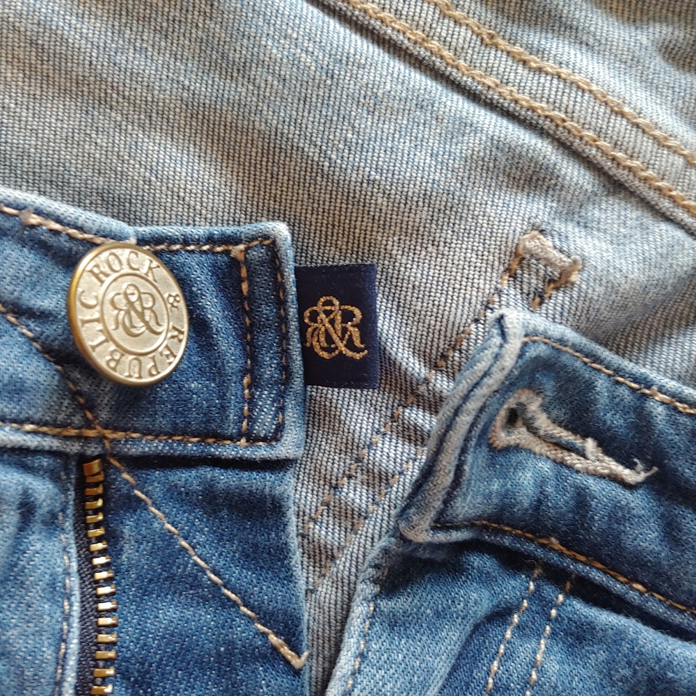 Rock & Republic Indee Boyfriend Jeans Women's 10 Destroyed Stretch Mid Rise - Picture 8 of 10